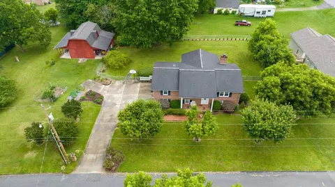563 Jobe Road Elizabethton Tn 37643, Elizabethton, TN 37643