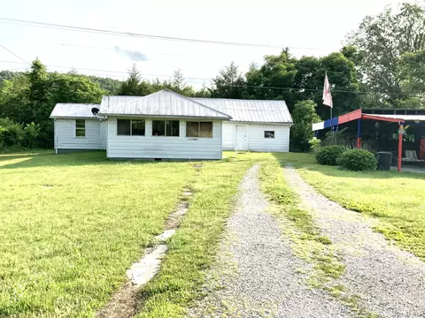 247 Elk Knob Road, Pennington Gap, VA 24277