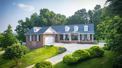 115 Sterling Springs Drive Johnson City Tn 37604, Johnson City, TN 37604
