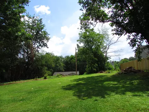 605 S 2nd Street Elizabethton Tn 37643, Elizabethton, TN 37643