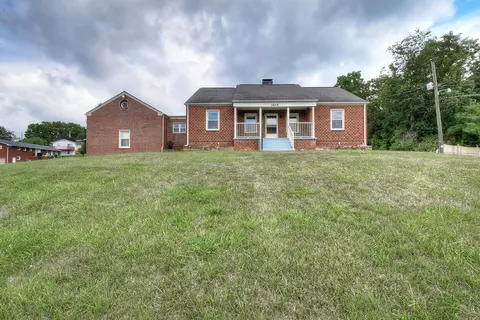 3604 Bloomingdale Road Kingsport Tn 37660, Kingsport, TN 37660