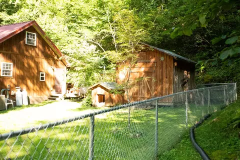 118 Forgotten Lane Hampton Tn 37658, Hampton, TN 37658 photo 6
