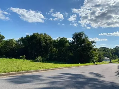 100 Ashewood Drive Bristol Tn 37620, Bristol, TN 37620