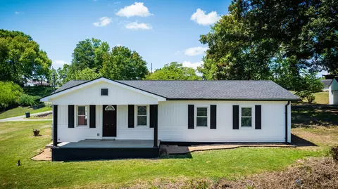 307 Dover Avenue Mount Carmel Tn 37645, Mount Carmel, TN 37645