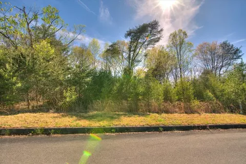 248 252 Carrie Circle Mount Carmel Tn 37645, Mount Carmel, TN 37645