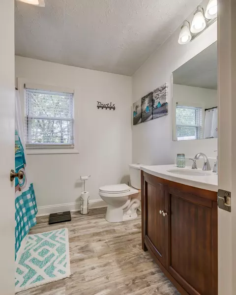 168 Madison Street Erwin Tn 37650, Erwin, TN 37650 photo 11