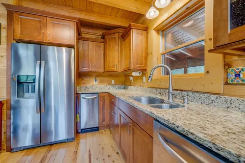 1535 N Main Avenue Erwin Tn 37650, Erwin, TN 37650 photo 17