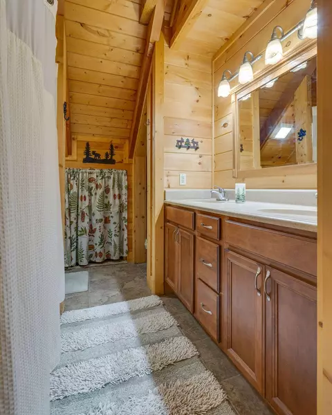 1535 N Main Avenue Erwin Tn 37650, Erwin, TN 37650 photo 35