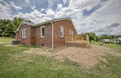 145 Dogwood Drive Fall Branch Tn 37656, Fall Branch, TN 37656 photo 6
