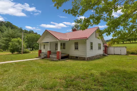 649 Piney Grove Road Hampton Tn 37658, Hampton, TN 37658