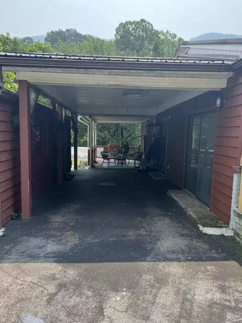 1210 Irondale Road Big Stone Gap Va 24219, Big Stone Gap, VA 24219 photo 45