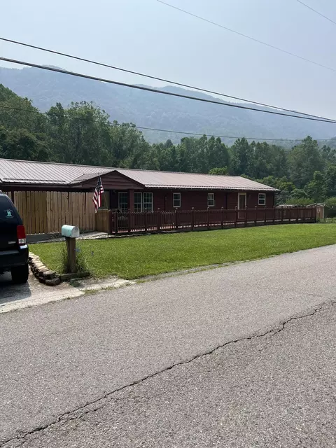 1210 Irondale Road Big Stone Gap Va 24219, Big Stone Gap, VA 24219 photo 3