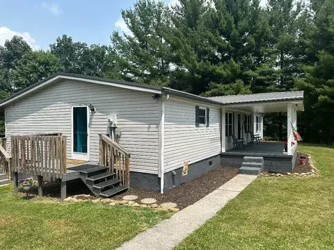 558 Harm Ridge Coeburn Va 24230, Coeburn, VA 24230 photo 2