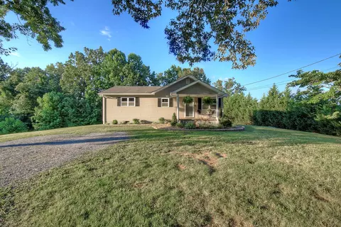 124 Zeb Grindstaff Road, Elizabethton, TN 37643
