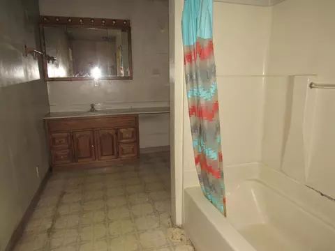 1300 Edgewood Street Johnson City Tn 37604, Johnson City, TN 37604 photo 21
