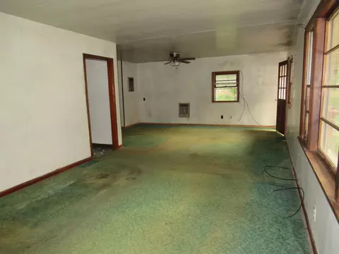 1300 Edgewood Street Johnson City Tn 37604, Johnson City, TN 37604 photo 6