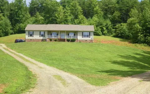 15 Shady Lane, Stuart, VA 24171