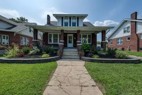 1517 W Sullivan Street Kingsport Tn 37660, Kingsport, TN 37660