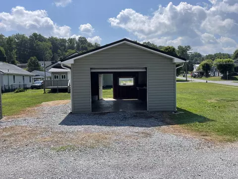 709 Maple Avenue Erwin Tn 37650, Erwin, TN 37650 photo 27