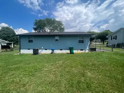 736 Roberts Street Erwin Tn 37650, Erwin, TN 37650 photo 3