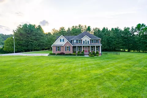 Exterior - 6822 Sandpiper Rd Road Wise Va 24293, Wise, VA 24293 photo 8 of 29