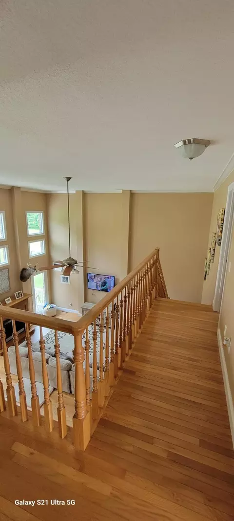 Entry Way - 6822 Sandpiper Rd Road Wise Va 24293, Wise, VA 24293 photo 2 of 6