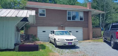 112 Lyons Road Hampton Tn 37658, Hampton, TN 37658 photo 4