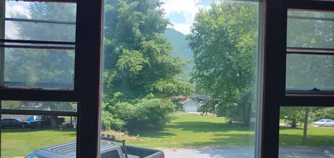 112 Lyons Road Hampton Tn 37658, Hampton, TN 37658 photo 13
