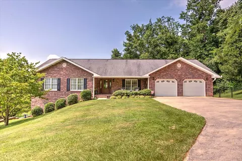 1406 Squibb Drive Johnson City Tn 37601, Johnson City, TN 37601
