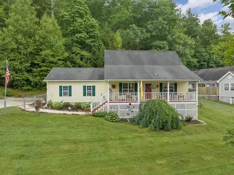 108 Beech Lane Roan Mountain Tn 37687, Roan Mountain, TN 37687