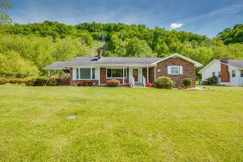 1214 Broad Street Elizabethton Tn 37643, Elizabethton, TN 37643