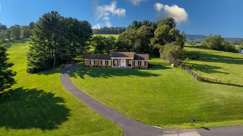 174 Burgundy Lane Rural Retreat Va 24368, Rural Retreat, VA 24368