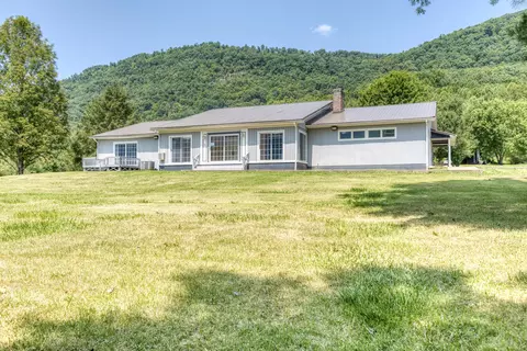 3511 Sunray Lane Big Stone Gap Va 24219, Big Stone Gap, VA 24219