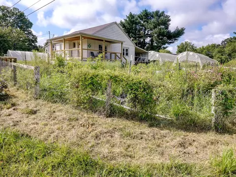 1820 E Myrtle Avenue Johnson City Tn 37601, Johnson City, TN 37601 photo 17