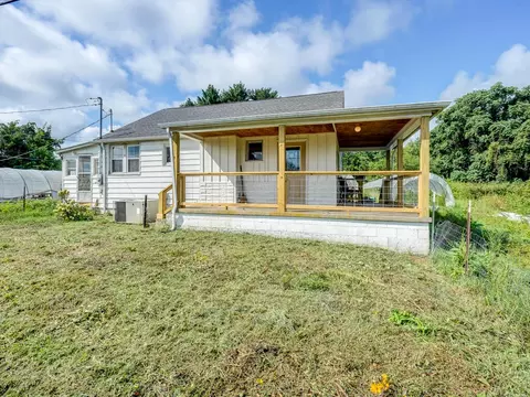 1820 E Myrtle Avenue Johnson City Tn 37601, Johnson City, TN 37601