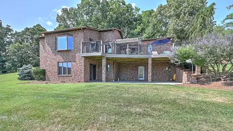 203 Hillcrest Drive, Gate City, VA 24251