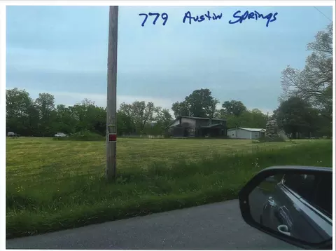 779 S Austin Springs Road Johnson City Tn 37601, Johnson City, TN 37601