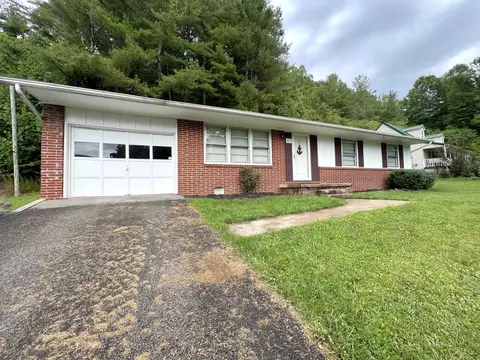 423 NW Chestnut Street Norton Va 24273, Norton, VA 24273