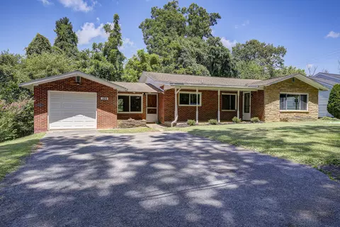109 Woodland Road Johnson City Tn 37601, Johnson City, TN 37601