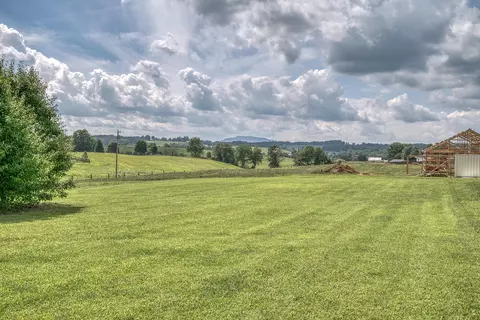 521 Painter Road Fall Branch Tn 37656, Fall Branch, TN 37656 photo 25