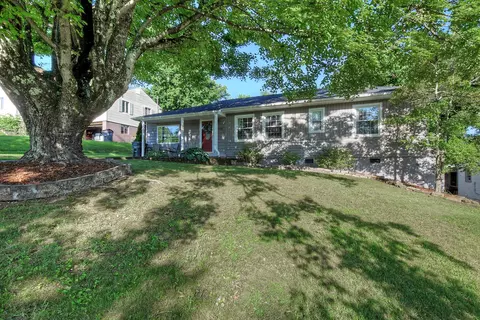 2336 Woodridge Avenue Kingsport Tn 37664, Kingsport, TN 37664