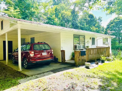 134 Mustang Alley Coeburn Va 24230, Coeburn, VA 24230
