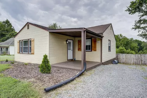 242 Jonesboro Drive Bluff City Tn 37618, Bluff City, TN 37618