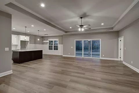 124 Ervin Loop Erwin Tn 37650, Erwin, TN 37650 photo 8