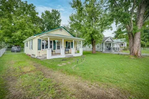2320 E Side Avenue Johnson City Tn 37601, Johnson City, TN 37601 photo 2