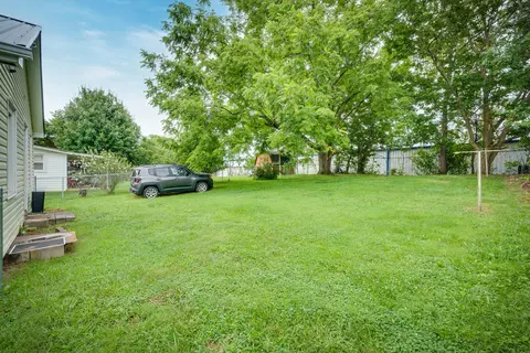 2320 E Side Avenue Johnson City Tn 37601, Johnson City, TN 37601 photo 18