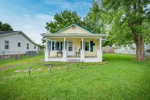 2320 E Side Avenue Johnson City Tn 37601, Johnson City, TN 37601