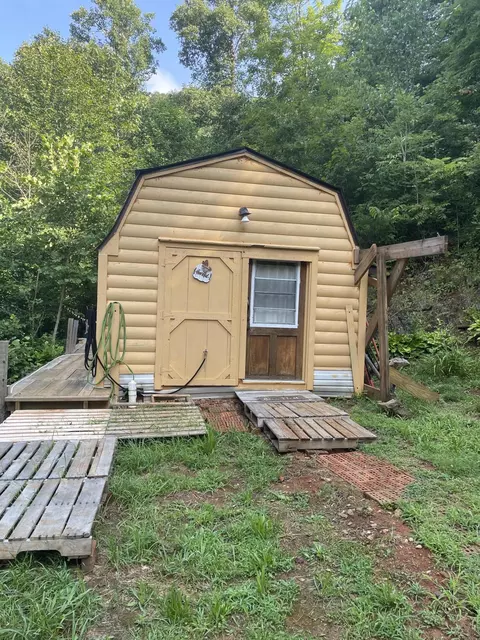 609 Blue Springs Road Elizabethton Tn 37643, Elizabethton, TN 37643