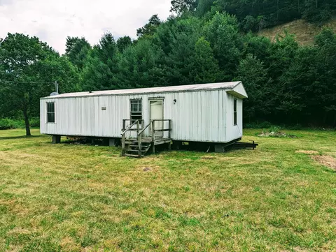 8746 Frontier Street Wise Va 24293, Wise, VA 24293 photo 2