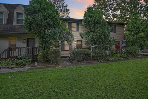 2203 Greenbriar Circle 5 Johnson City Tn 37601, Johnson City, TN 37601